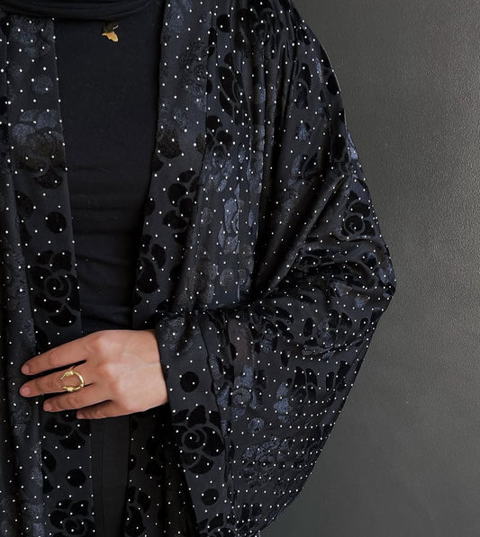 The bling kaftan in black