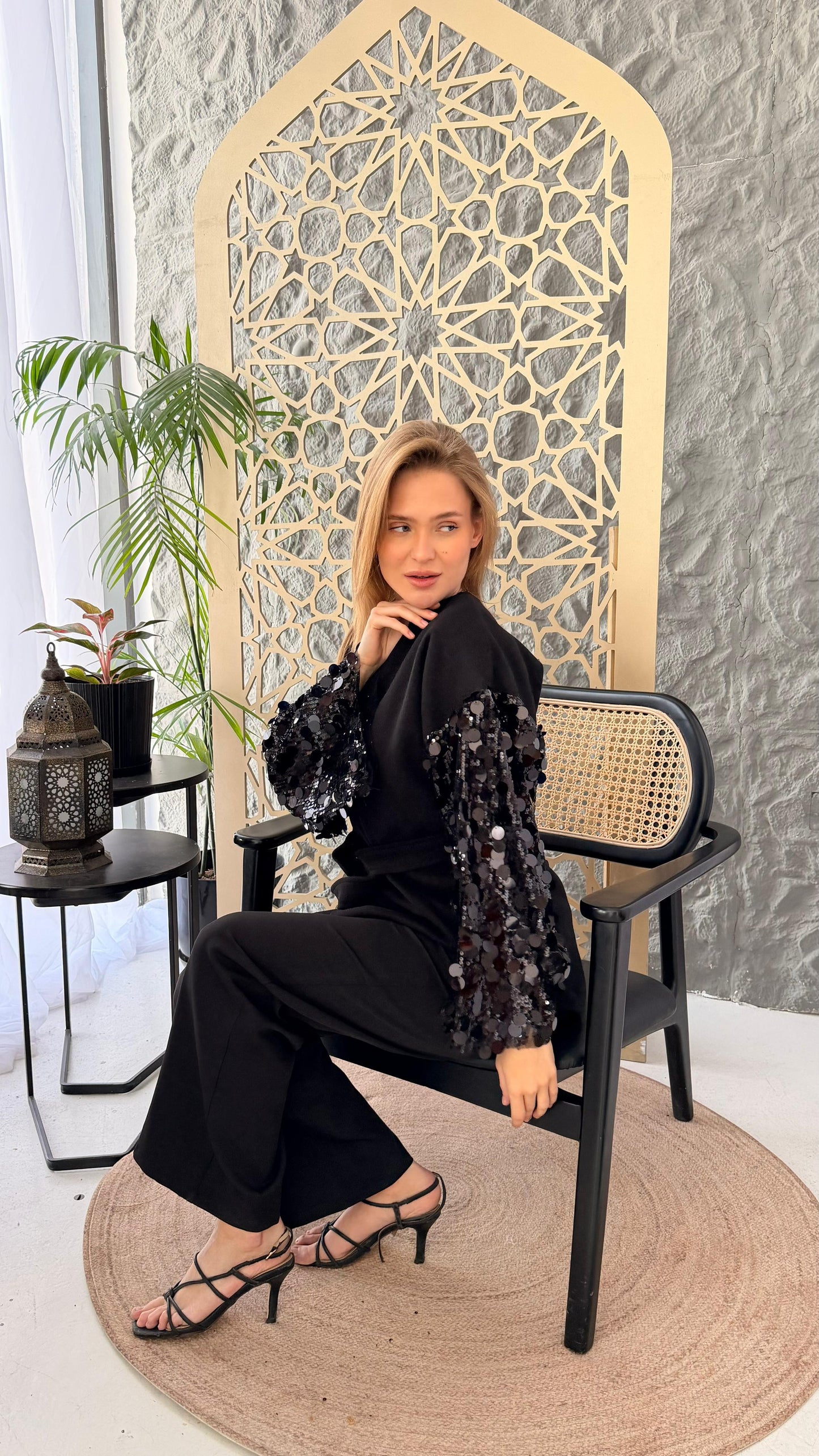 Pearl touch in Black