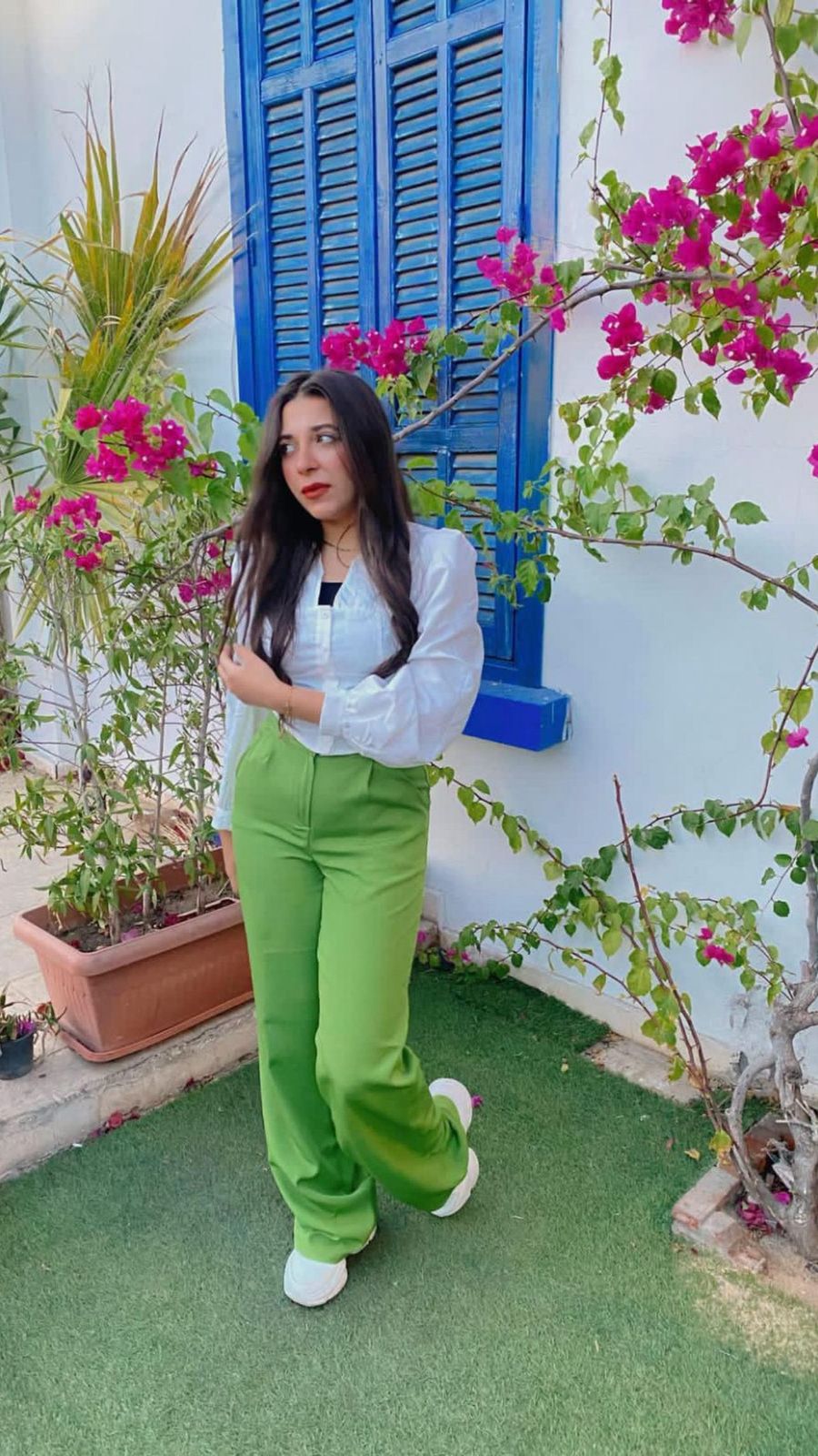 Classic light green pants